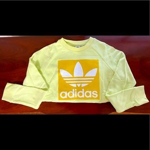 Trefoil adidas originals crew neck (Never wore)